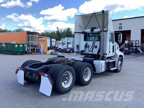Mack CXU (PINNACLE) 曳引機組件
