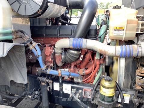 Mack CXU (PINNACLE) 曳引機組件