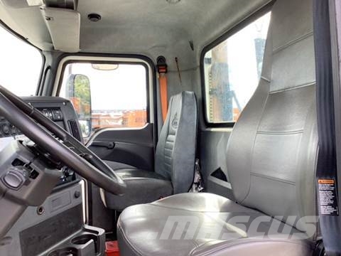 Mack CXU (PINNACLE) 曳引機組件