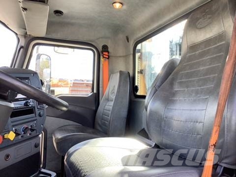 Mack CXU (PINNACLE) Truck Tractor Units
