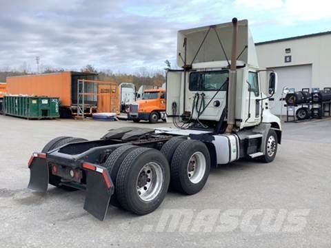 Mack CXU (PINNACLE) Truck Tractor Units