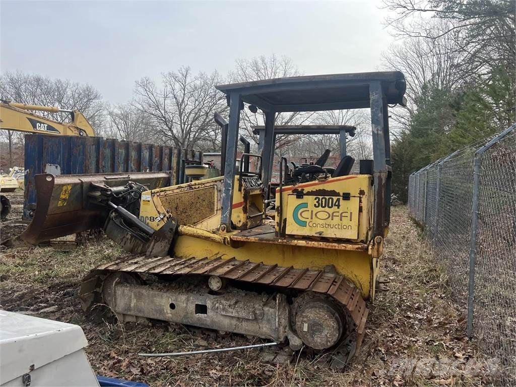 New Holland DC80 Верижни булдозери
