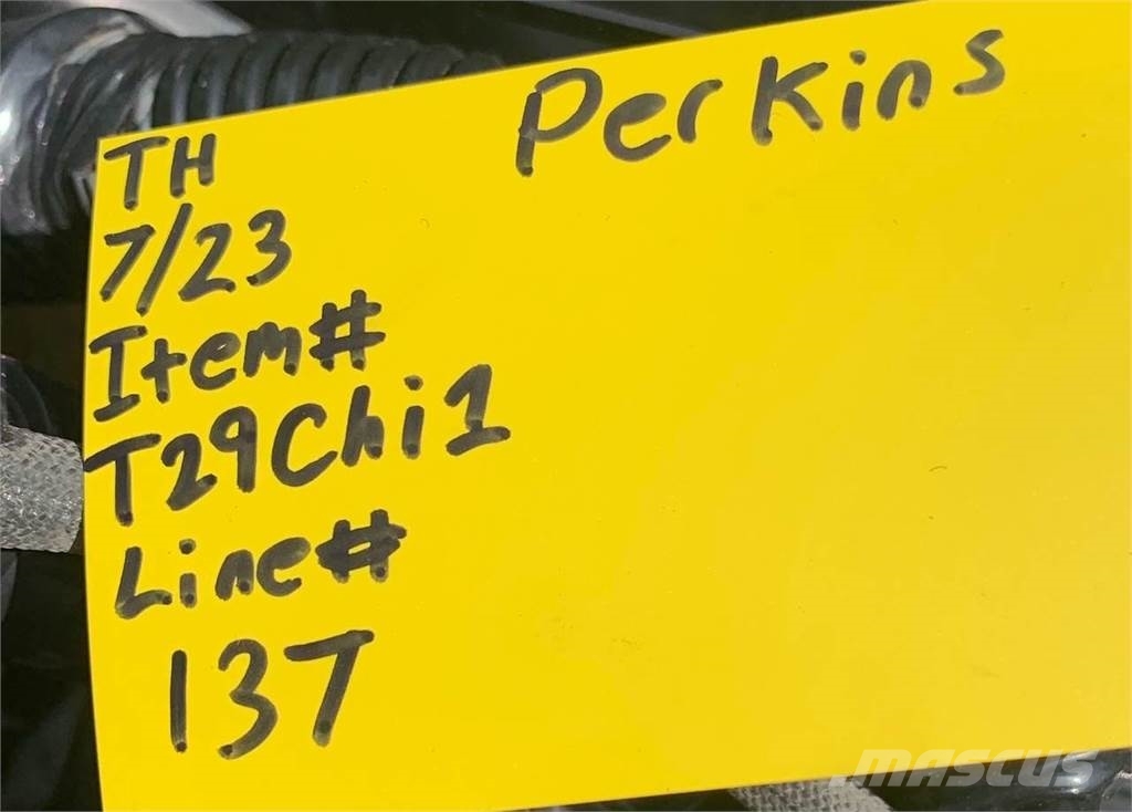 Perkins エンジン
