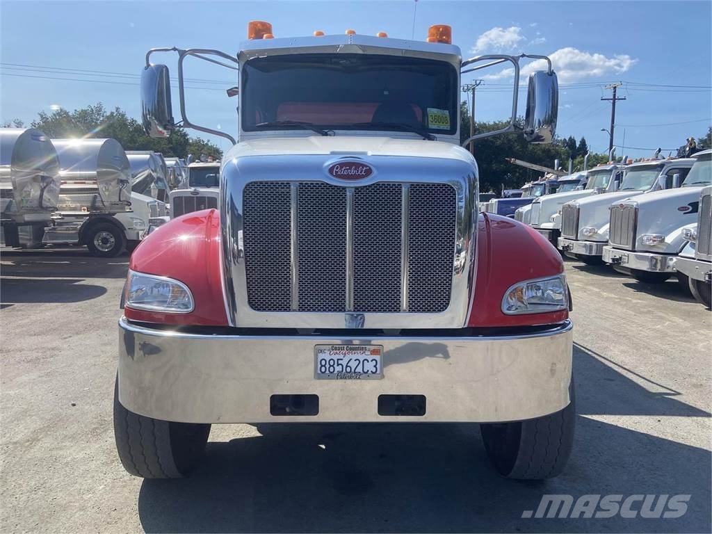 Peterbilt 348 Tipper trucks