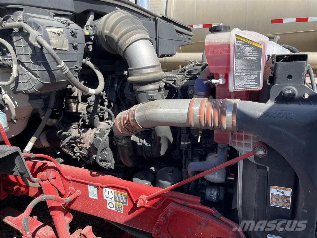 Peterbilt 579 Automobilinės cisternos