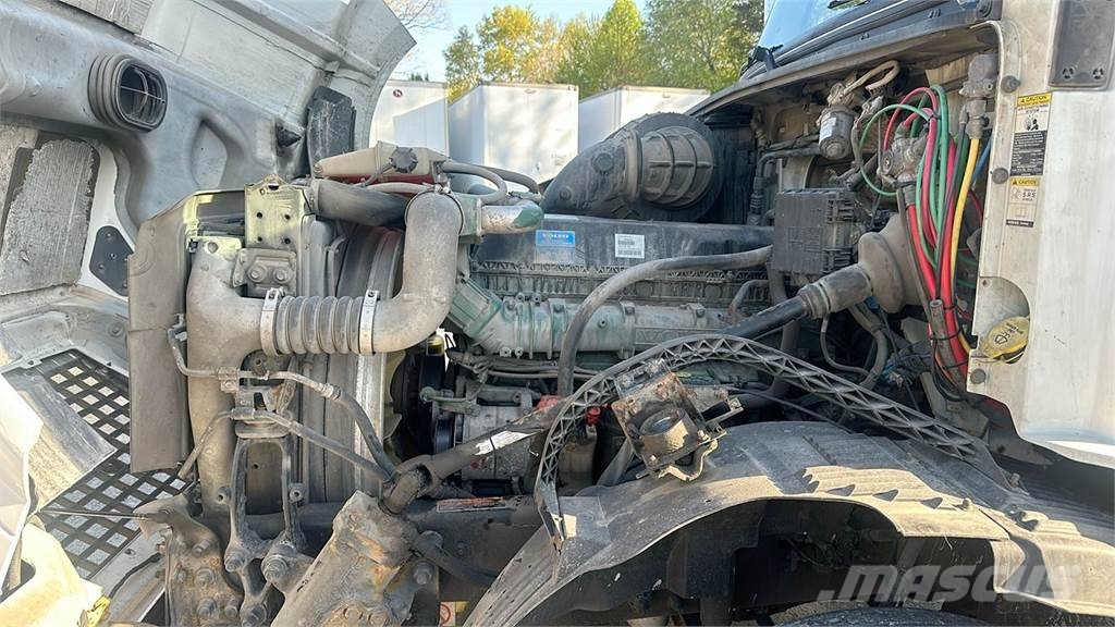 Volvo VNL300 Ciągniki siodłowe