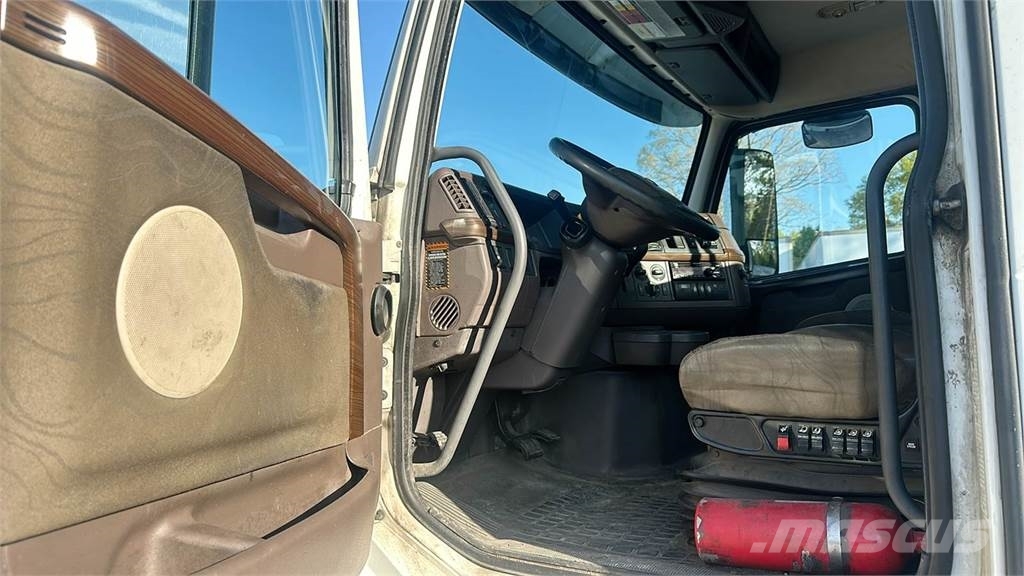 Volvo VNL300 Ciągniki siodłowe