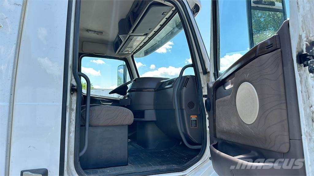 Volvo VNL300 Ciągniki siodłowe
