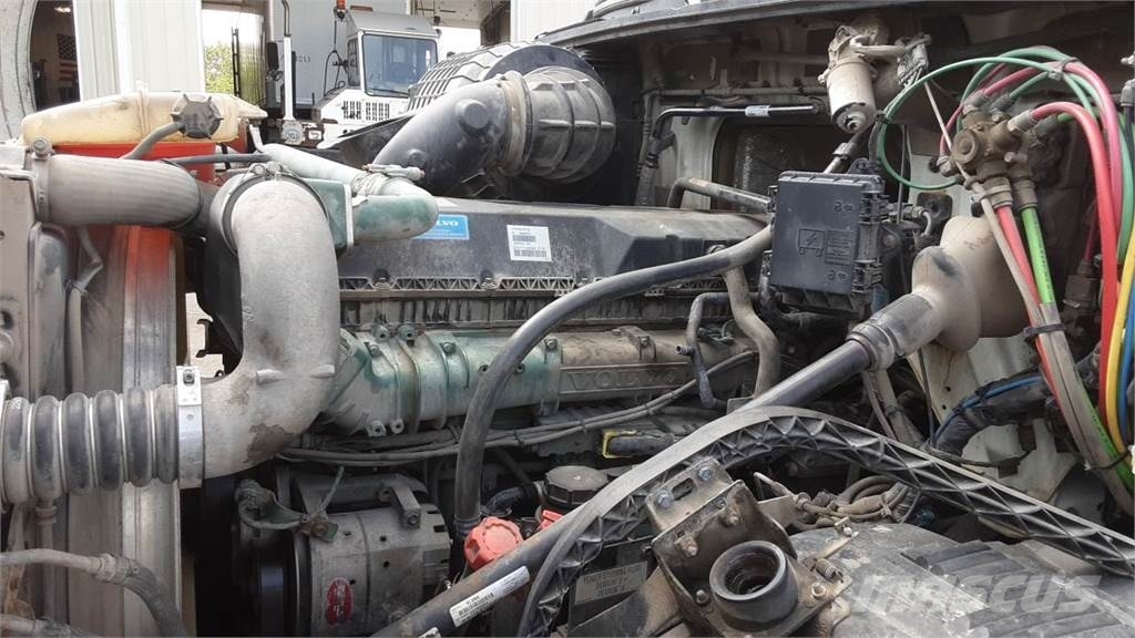 Volvo VNL300 Ciągniki siodłowe