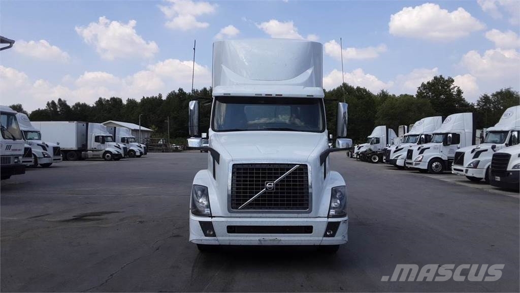 Volvo VNL300 Ciągniki siodłowe