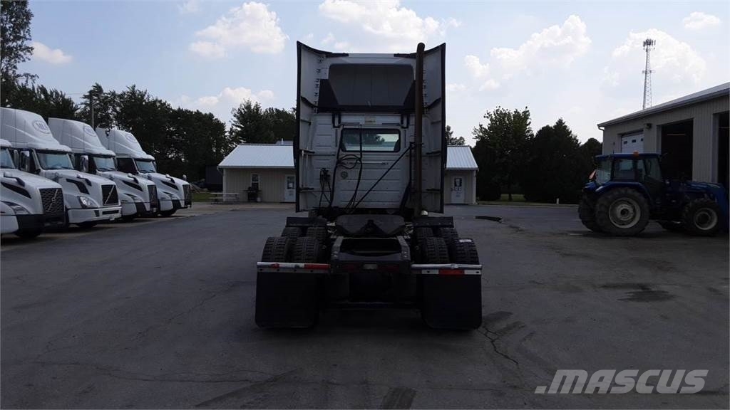 Volvo VNL300 Ciągniki siodłowe