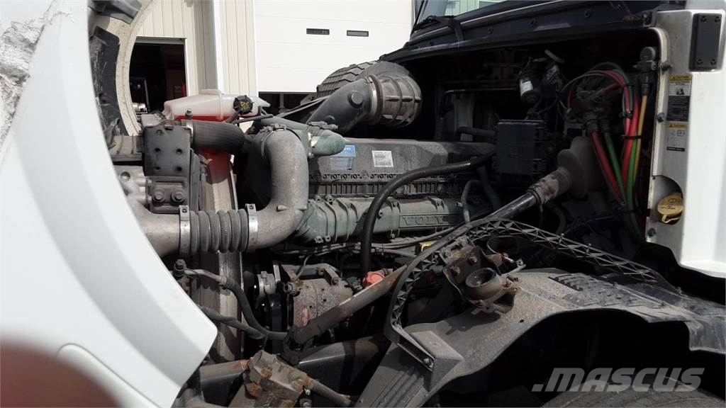 Volvo VNL300 Ciągniki siodłowe