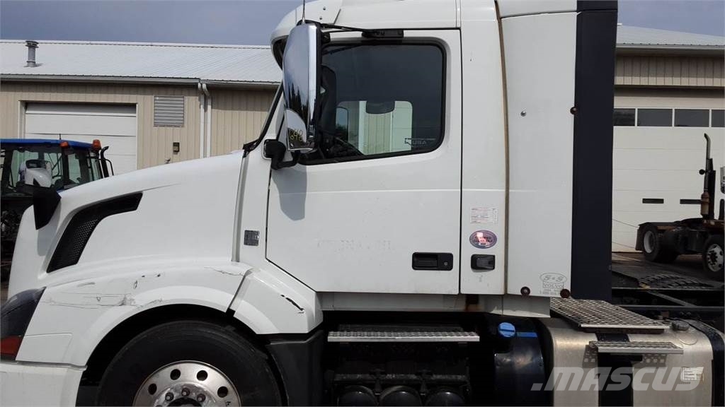 Volvo VNL300 Ciągniki siodłowe