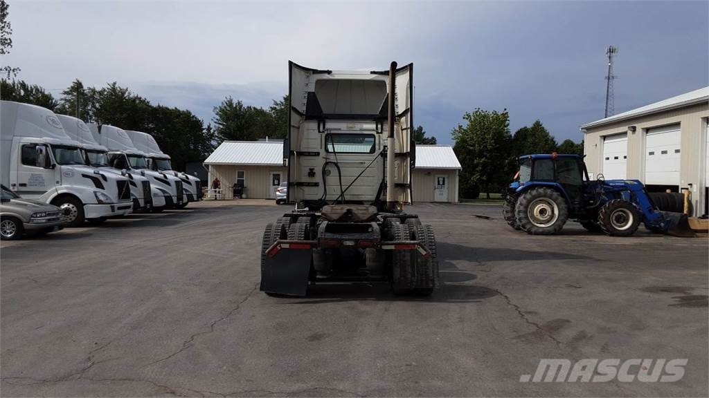 Volvo VNL300 Ciągniki siodłowe