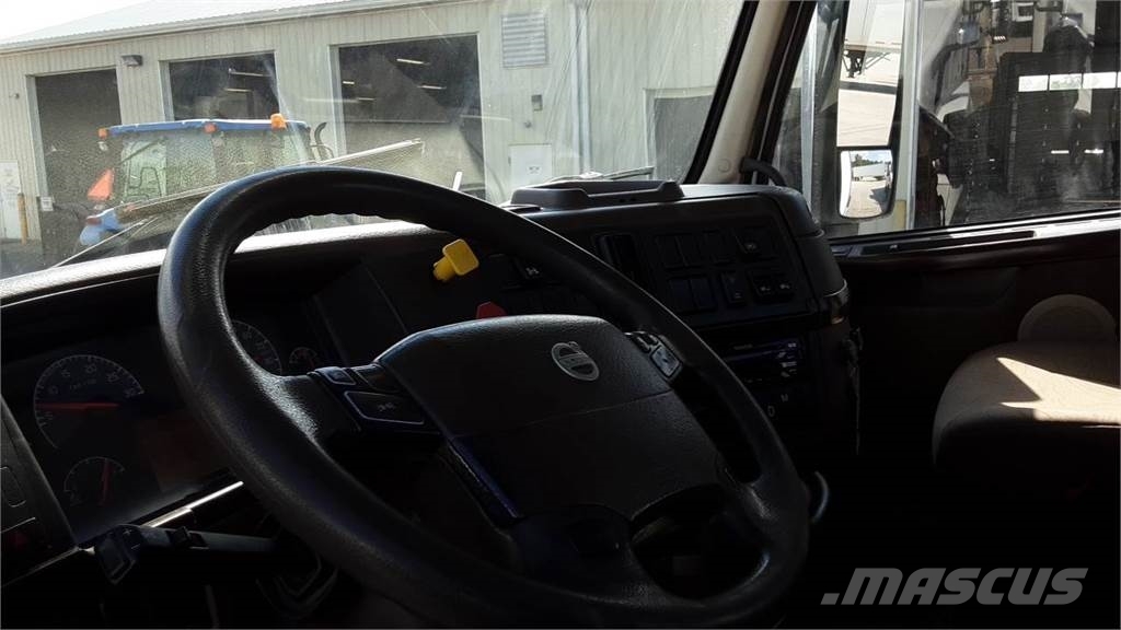 Volvo VNL300 Ciągniki siodłowe