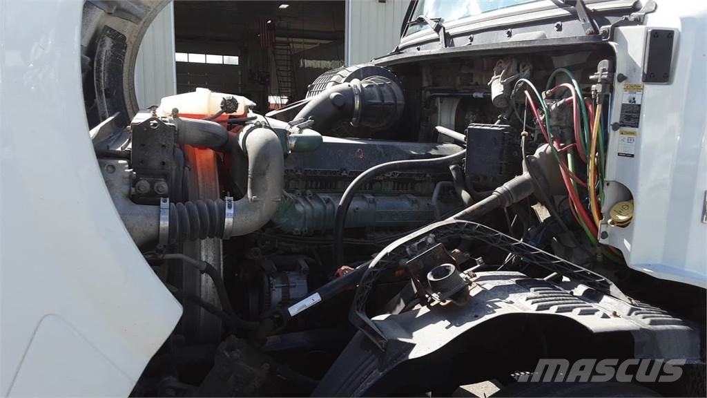 Volvo VNL300 Ciągniki siodłowe