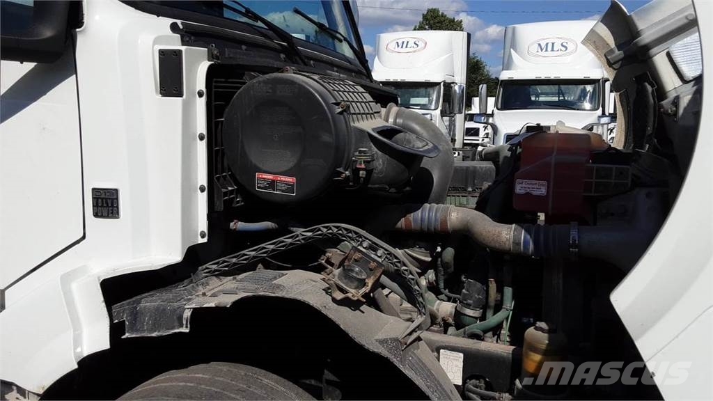Volvo VNL300 Ciągniki siodłowe