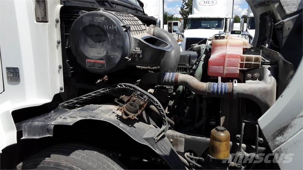 Volvo VNL300 Ciągniki siodłowe
