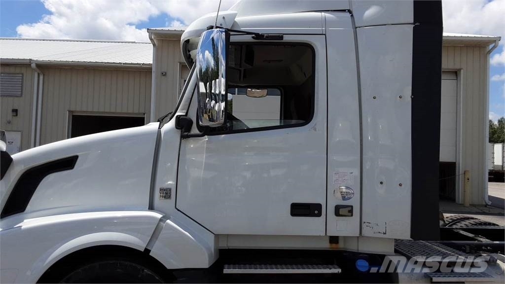 Volvo VNL300 Ciągniki siodłowe