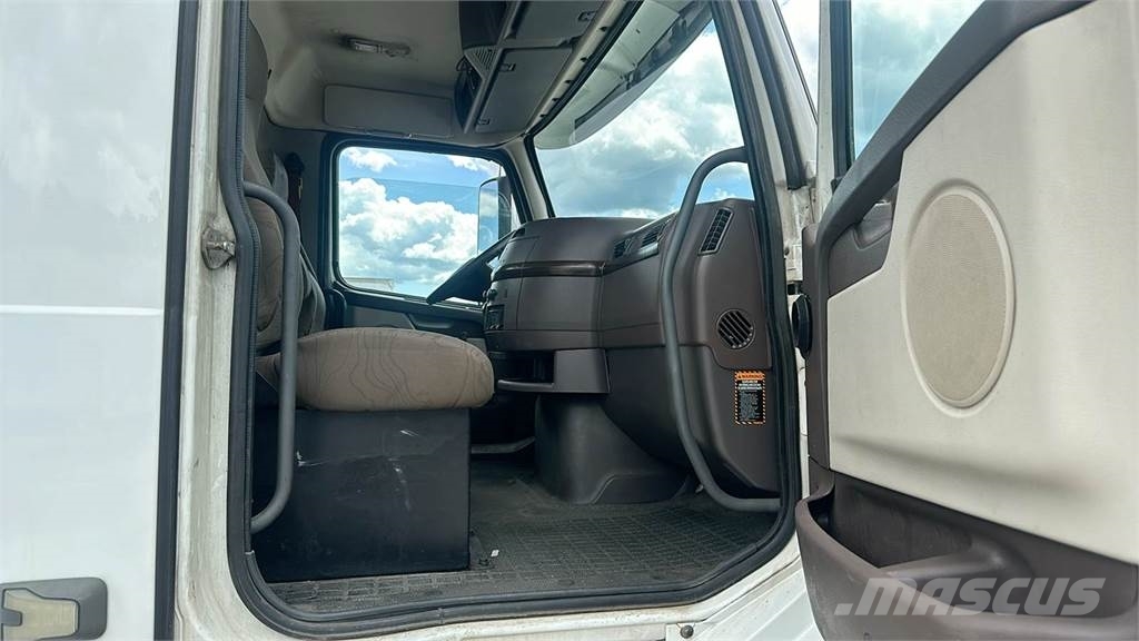 Volvo VNL300 Ciągniki siodłowe