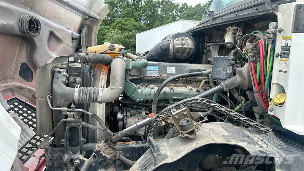 Volvo VNL300 Ciągniki siodłowe