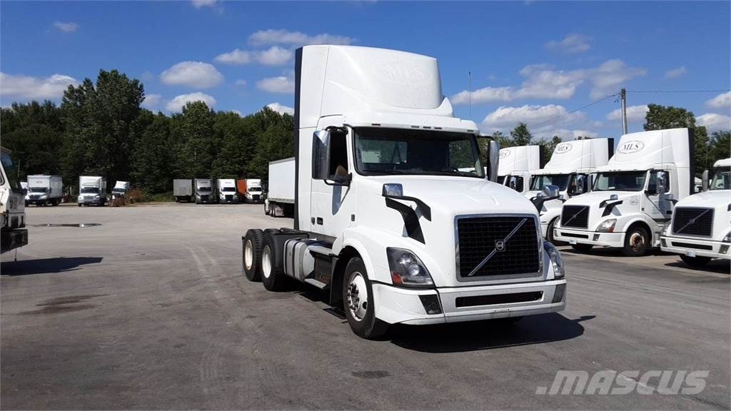 Volvo VNL300 Ciągniki siodłowe