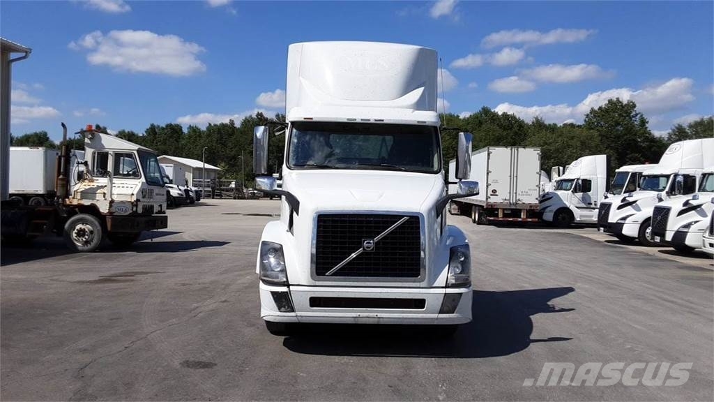 Volvo VNL300 Ciągniki siodłowe