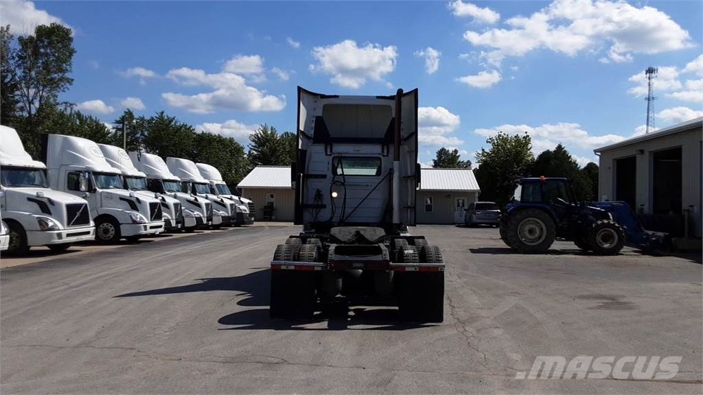 Volvo VNL300 Ciągniki siodłowe