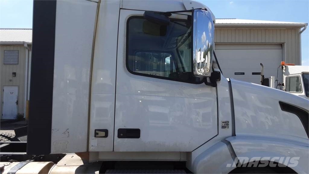 Volvo VNL300 Ciągniki siodłowe