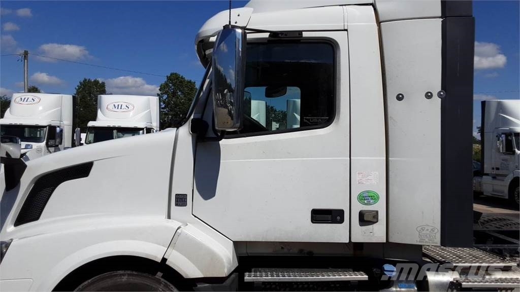 Volvo VNL300 Ciągniki siodłowe