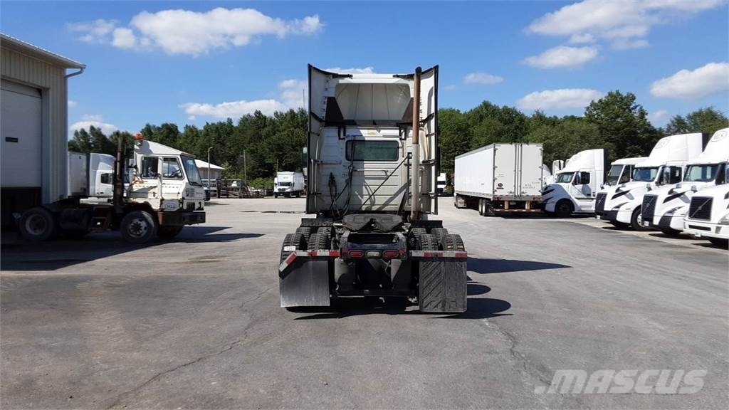 Volvo VNL300 Ciągniki siodłowe