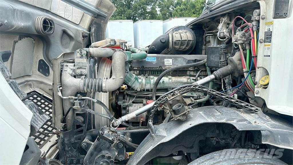 Volvo VNL300 Ciągniki siodłowe