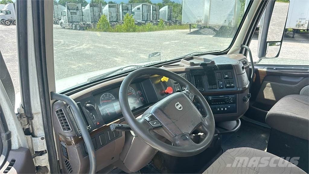 Volvo VNL300 Ciągniki siodłowe
