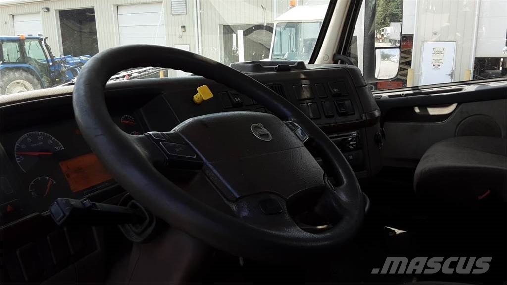 Volvo VNL300 Ciągniki siodłowe