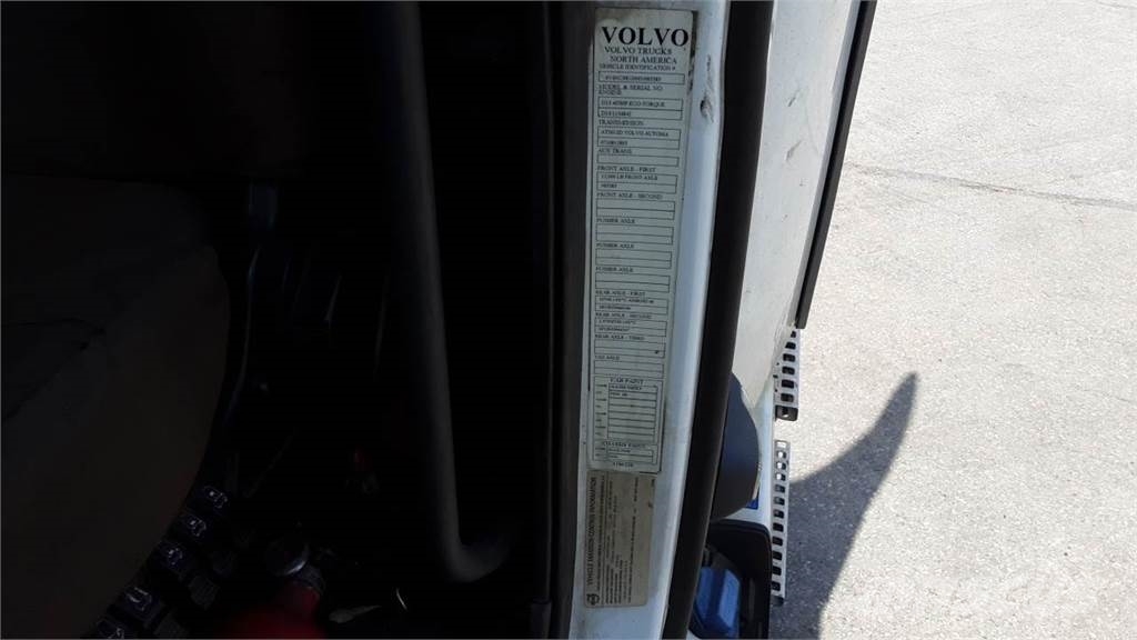 Volvo VNL300 Ciągniki siodłowe