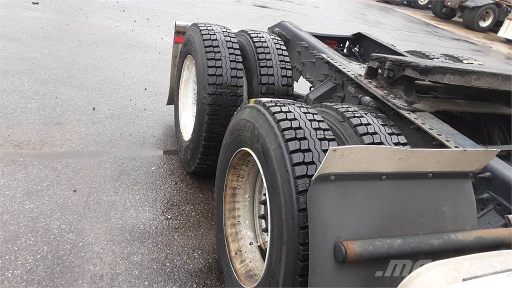 Volvo VNL300 Ciągniki siodłowe