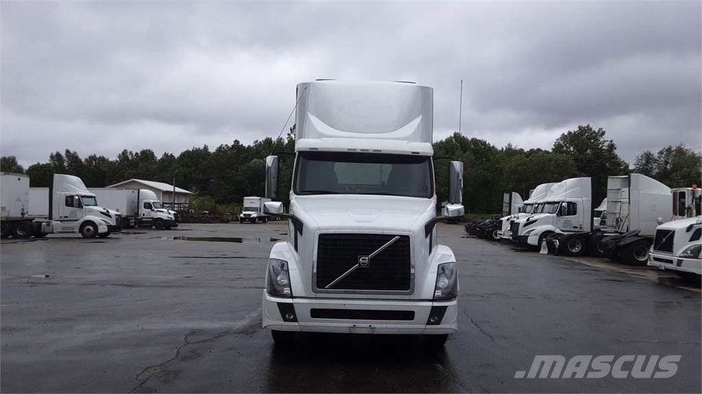 Volvo VNL300 Ciągniki siodłowe