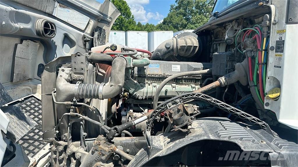 Volvo VNL300 Ciągniki siodłowe