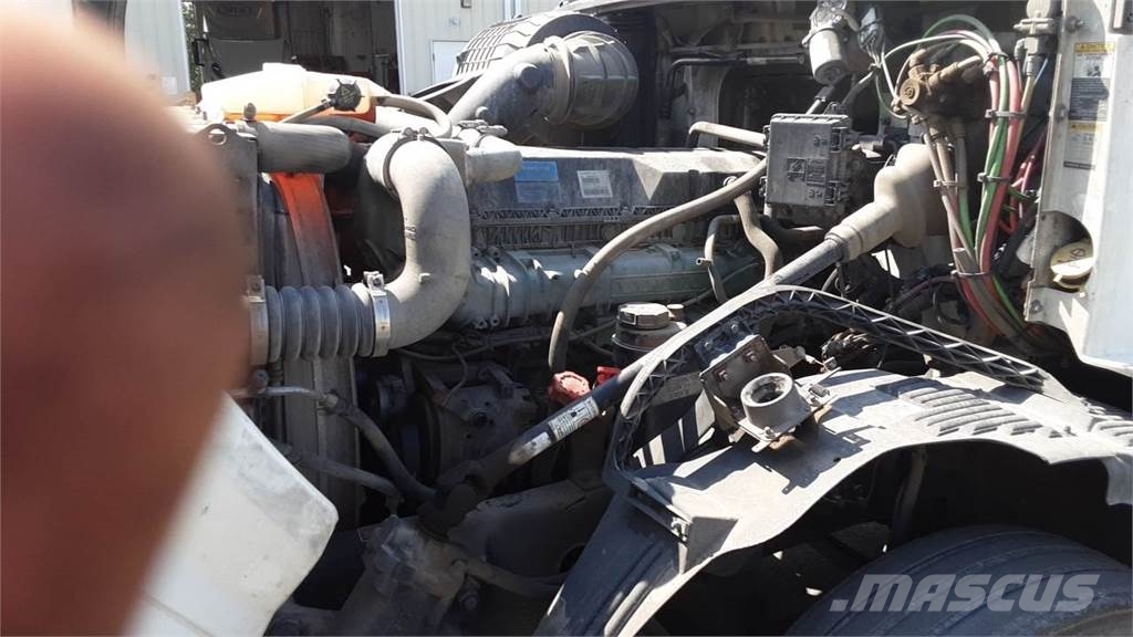 Volvo VNL300 Vilcēji
