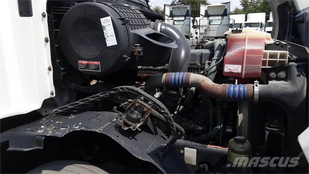 Volvo VNL300 Седельные тягачи