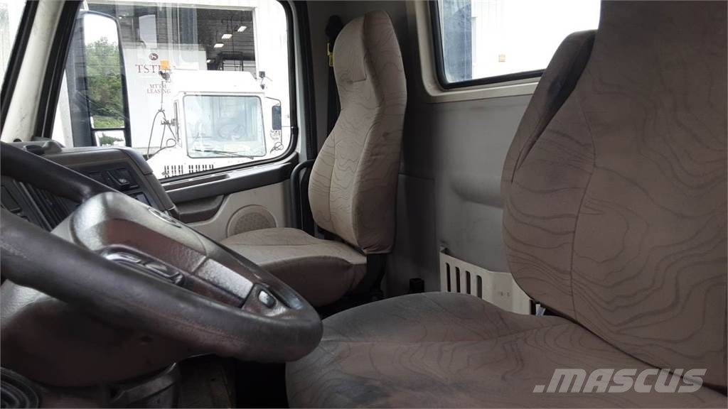 Volvo VNL300 Vilcēji