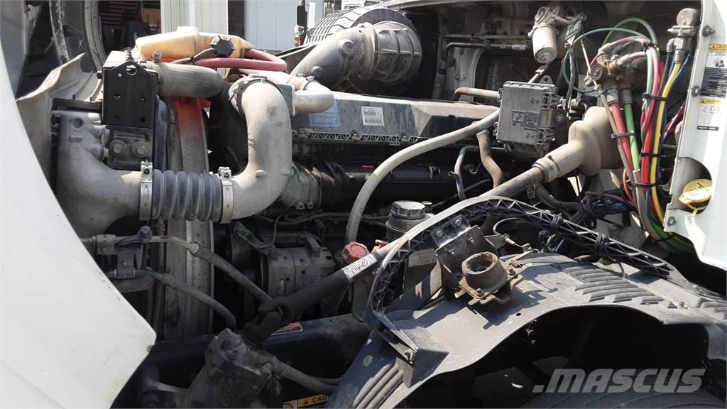 Volvo VNL300 Седельные тягачи