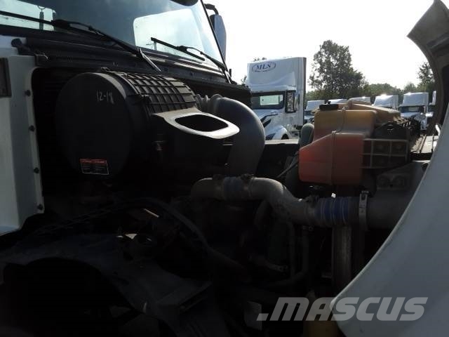 Volvo VNL300 وحدات الجر