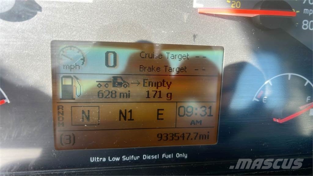 Volvo VNL300 وحدات الجر