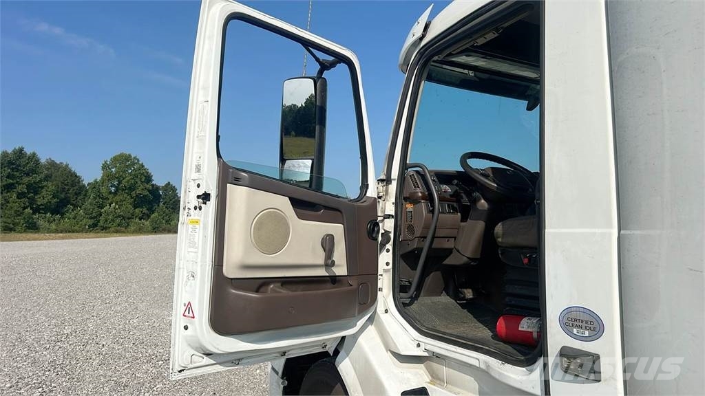 Volvo VNL300 Седельные тягачи