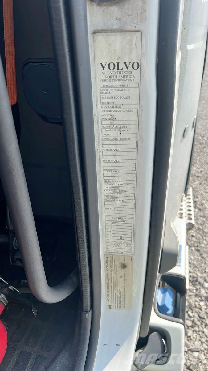 Volvo VNL300 Ciągniki siodłowe