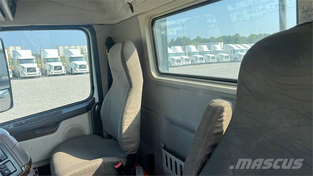Volvo VNL300 Ciągniki siodłowe