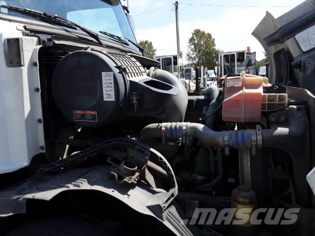 Volvo VNL300 Vilcēji