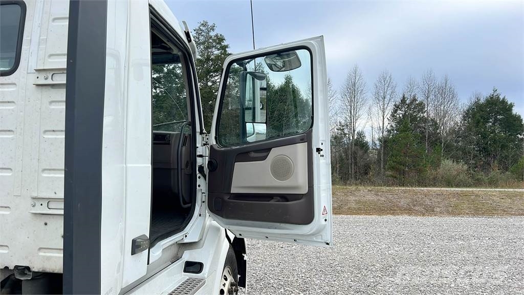 Volvo VNL300 Седельные тягачи