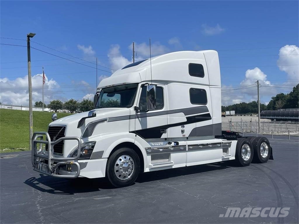 Volvo VNL64T780 Tegljači